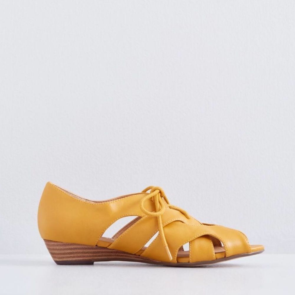 ModCloth Exquisite Interlocking Mustard Sandals - Picture 5 of 8
